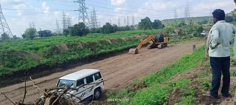 Construction of Yavatmal-Nanded New BG line -- Holistic Technoengineers Private Limited
